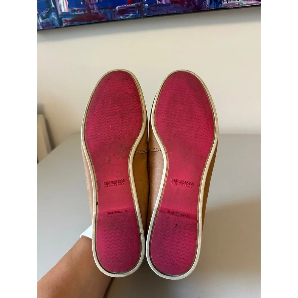 Sperry Top-Sider Tan Leather Boat Shoes with Pink Sole | Size 9.5